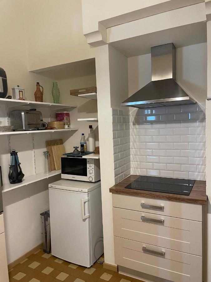 Uniek Appartement Op De Zeedijk Met Parking Oostende Bagian luar foto
